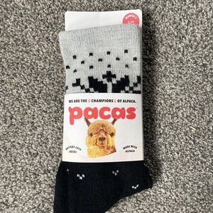 Pacas Women's Alpaca Socks